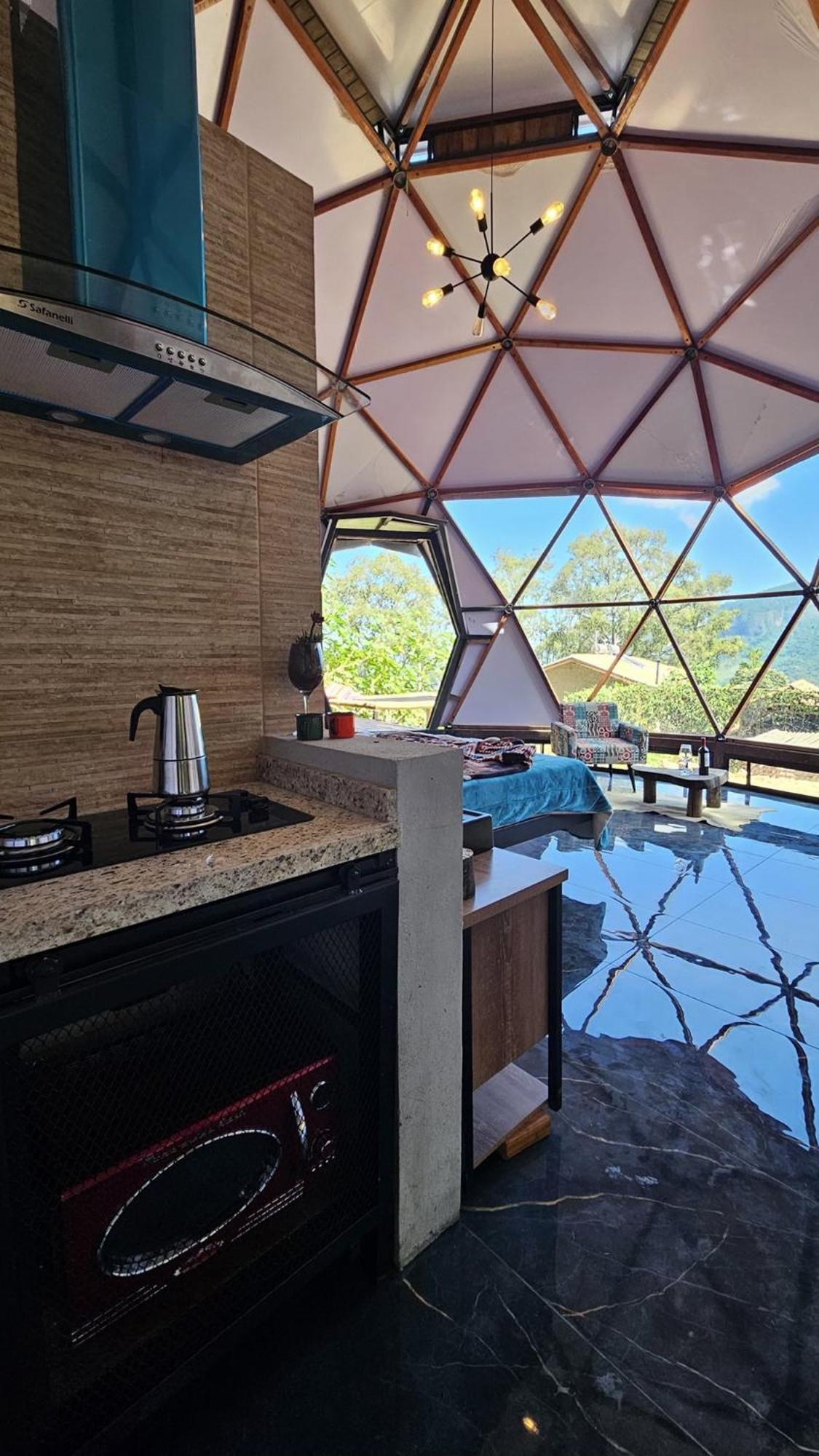 サン・ベント・ド・サプカイー Chale Refugio Da Pedra Spヴィラ エクステリア 写真